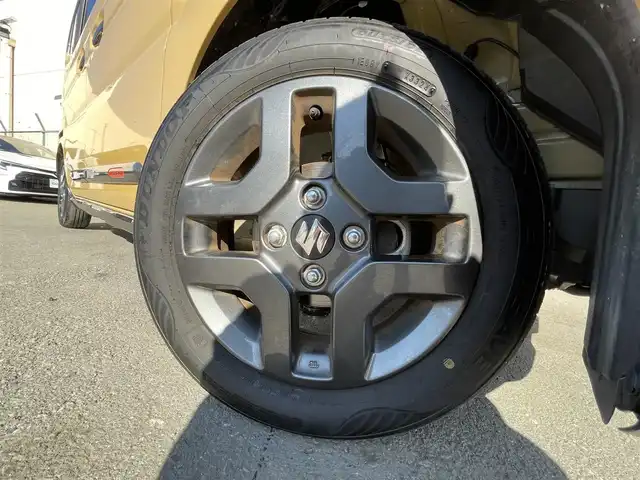 スズキ スペーシア ギア HYBRID XZ 東京都 2024(令6)年 0.4万km 黄Ⅱ メーカーナビ/全周囲カメラ/ヘッドアップディスプレイ/フルセグTV/前席シートヒーター/ステアリングヒーター/スズキセーフティセンス/レーダークルーズコントロール/リアサーキュレーター/前後コーナーセンサー/スマートキー/LEDライト/フォグライト