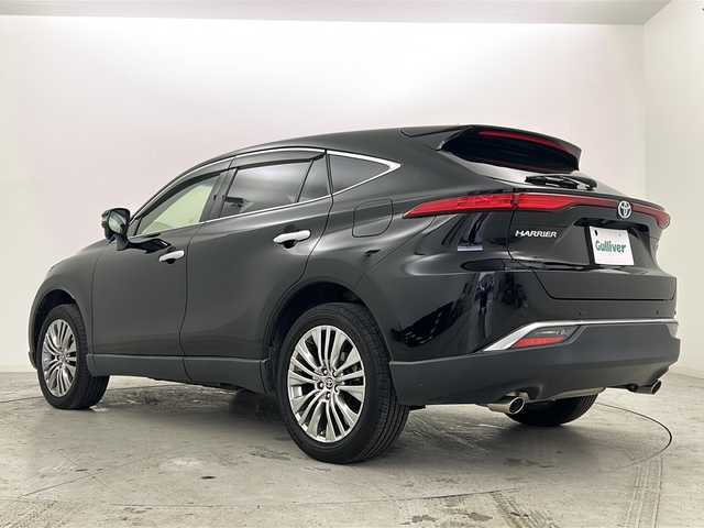 トヨタ ハリアー ハイブリッド Z 宮城県 2020(令2)年 7.5万km ブラック 禁煙車/JBLプレミアムサウンド/トヨタセーフティセンス/・プリクラッシュセーフティ/・レーントレーシングアシスト/・レーダークルーズコントロール/・オートハイビームアシスト/・ブラインドスポットモニター/・リアクロストラフィックアラート/ヘッドアップディスプレイ/クリアランスソナー/純正12.3インチナビ/・USB.BT.AUX.Miracast/フルセグTV/バックカメラ/デジタルインナーミラー（ドラレコ内臓）/パワーバックドア/ハーフレザーシート/D席パワーシート/LEDヘッドライト/LEDフォグランプ/ビルトインETC2.0/アイドリングストップ/横滑り防止装置/ステアリングスイッチ/プッシュスタート/スマートキー/純正19インチアルミホイール/純正フロアマット