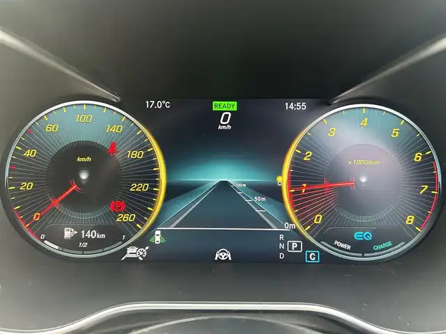 メルセデス・ベンツ Ｃ２００ ステーションワゴン アバンギャルドAMGライン 福岡県 2019(平31)年 4.2万km 白 レザーエクスクルーシブパッケージ/レーダーセーフティパッケージ/アダプティブクルーズコントロール/ブラインドスポットモニター/レーンキープアシスト/ヘッドアップディスプレイ/赤革シート/前席シートヒーター/純正ナビ/Applecarplay/フルセグTV/バックカメラ/LEDヘッドライト/オートハイビーム/パワーバックドア/パヒュームデュヒューザー/純正18インチアルミホイール/ドライブレコーダー/ETC/取扱説明書/保証書