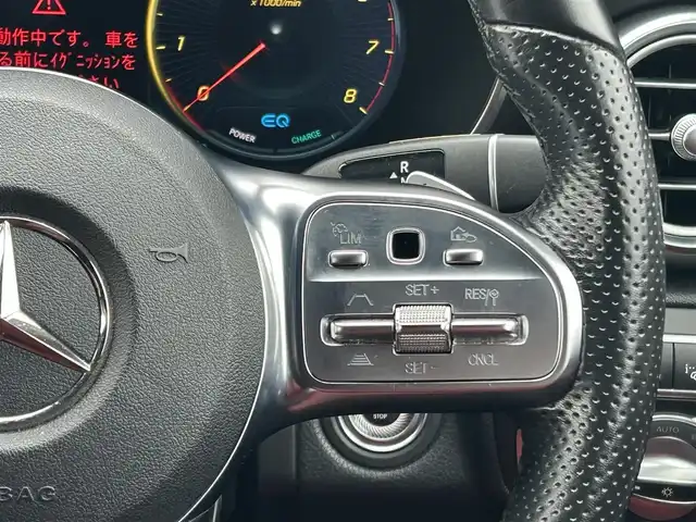 メルセデス・ベンツ Ｃ２００ ステーションワゴン アバンギャルドAMGライン 福岡県 2019(平31)年 4.2万km 白 レザーエクスクルーシブパッケージ/レーダーセーフティパッケージ/アダプティブクルーズコントロール/ブラインドスポットモニター/レーンキープアシスト/ヘッドアップディスプレイ/赤革シート/前席シートヒーター/純正ナビ/Applecarplay/フルセグTV/バックカメラ/LEDヘッドライト/オートハイビーム/パワーバックドア/パヒュームデュヒューザー/純正18インチアルミホイール/ドライブレコーダー/ETC/取扱説明書/保証書