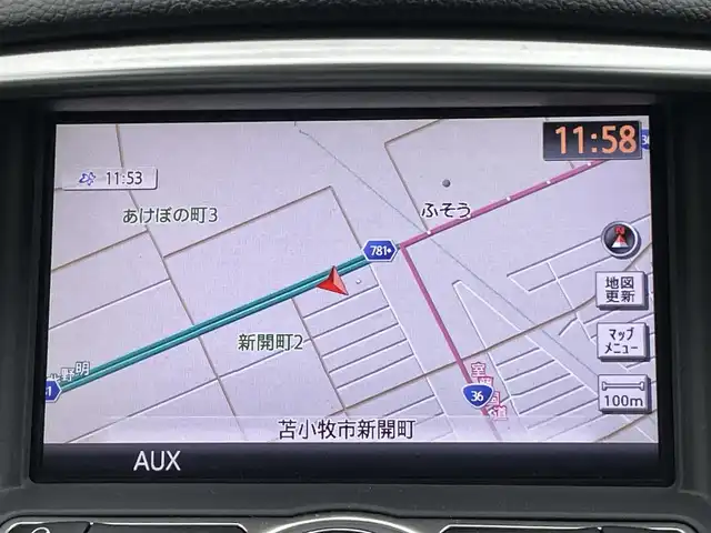 日産 スカイライン クロスオーバー 370GT FOUR 道央・札幌 2009(平21)年 15.5万km ブレードシルバー ４WD/サンルーフ/純正ディーラーOPナビ/CD/DVD/BT/フルセグ/横滑り防止装置/AFS/バック/サイド（左のみ）カメラ/ビルトインETC/SNOWMODE/全席パワーシート/ハーフレザーシート/ステアリングリモコン/MTモード付AT/プッシュスタート/スマートキー/HIDヘッドライト/オートライト/フォグランプ/電動格納ミラー/純正フロアマット/スペアキー/純正エンジンスターター/社外AW付夏タイヤ積込/225/55/R18/2018年/山1mm