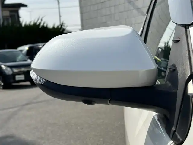 トヨタ ヤリス ハイブリッド Z 山形県 2020(令2)年 5.7万km ホワイト 純正ナビ/・AM/FM/Bluetooth/プリクラッシュセーフティ/道路標識認識アシスト/レーンキープアシスト/ドライブレコーダー/全方位カメラ/禁煙車/前後コーナーセンサー/先行車発信お知らせ/クルーズコントロール/スマートキー/LEDヘッドライト/前席ヒートシーター/オートライト/純正オーディオ/ETC/プッシュスタート/横滑り軽減/盗難防止装置/冬タイヤ積載/取扱説明書