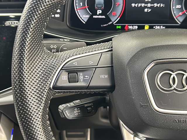 アウディ Ｑ７ 道央・札幌 2021(令3)年 5.8万km グレイシアホワイトメタリック ・4WD/・純正ナビ/フルセグTV/BT/・全方位カメラ/・サンルーフ/・ドライブレコーダー/・社外エンジンスターター /・パワーバックドア/・アダプティブドライブアシスト/・接近警告/・レーン逸脱警告/・サイドアシスト/・アイドリングストップ/・パドルシフト/・パーキングエイド/・レザーシート/・前席パワーシート/・前席シートヒーター/・横滑り防止/・プッシュスタート/・スマートキー/・ドアバイザー