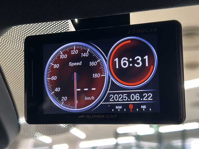 アウディ Ｑ７ 道央・札幌 2021(令3)年 5.8万km グレイシアホワイトメタリック ・4WD/・純正ナビ/フルセグTV/BT/・全方位カメラ/・サンルーフ/・ドライブレコーダー/・社外エンジンスターター /・パワーバックドア/・アダプティブドライブアシスト/・接近警告/・レーン逸脱警告/・サイドアシスト/・アイドリングストップ/・パドルシフト/・パーキングエイド/・レザーシート/・前席パワーシート/・前席シートヒーター/・横滑り防止/・プッシュスタート/・スマートキー/・ドアバイザー
