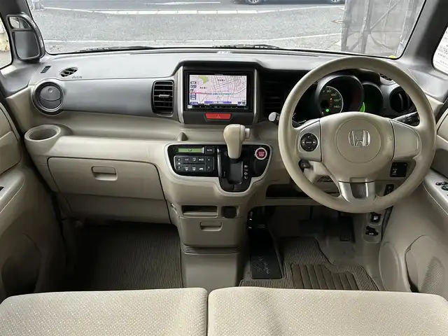 ホンダ Ｎ ＢＯＸ G Lパッケージ 千葉県 2012(平24)年 7.2万km プレミアムホワイトパール 社外SDナビ/AM/FM/BT/フルセグ/バックカメラ/ステアリングスイッチ/プッシュスタート/ドアバイザー/ヘッドライトレベライザー/横滑り防止機能/ETC/純正フロアマット/ハロゲンヘッドライト/2列目アームレスト/スペアキー