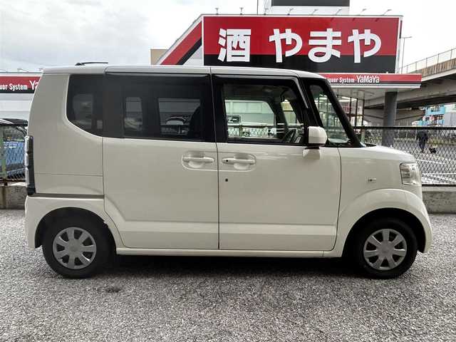 ホンダ Ｎ ＢＯＸ G Lパッケージ 千葉県 2012(平24)年 7.2万km プレミアムホワイトパール 社外SDナビ/AM/FM/BT/フルセグ/バックカメラ/ステアリングスイッチ/プッシュスタート/ドアバイザー/ヘッドライトレベライザー/横滑り防止機能/ETC/純正フロアマット/ハロゲンヘッドライト/2列目アームレスト/スペアキー