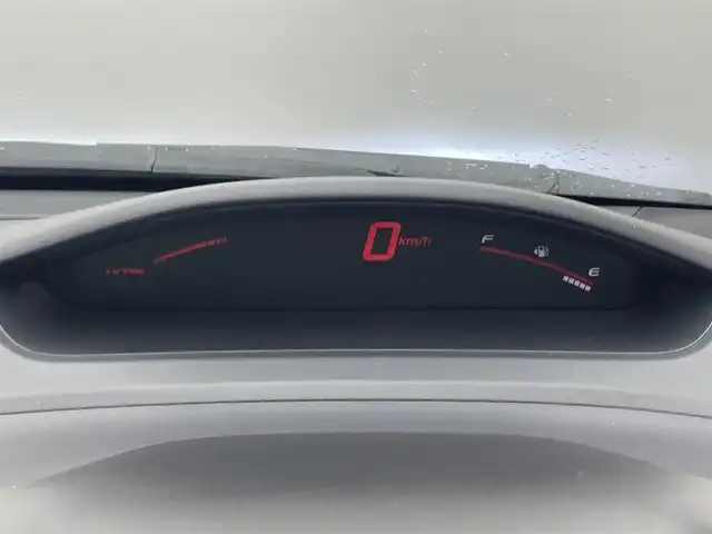 ホンダ シビック タイプR 愛知県 2010(平22)年 9.6万km クリスタルブラックパール ＭＴ車　禁煙　Ｂｒｅｍｂｏブレーキキャリパー　プッシュスタート　ＨＩＤヘッドライト　オートハイビーム　電動格納ドアミラー　バニティミラー　純正アルミホイール　純正フロアマット　オーディオプレイヤー