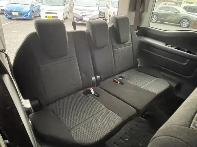 ホンダ ステップワゴン スパーダ ホンダセンシング 静岡県 2017(平29)年 6.5万km プレミアムスパークルブラックパール ワンオーナー/ホンダセンシング/・CMBS（衝突軽減ブレーキ）/・アダプティブクルーズコントロール/・LKAS（車線維持支援システム）/・先行発進お知らせ機能/・標識認識機能/・路外逸脱抑制機能/純正メモリナビ/・フルセグ/Bluetooth/SD/DVD/CD/バックカメラ/両側パワースライドドア/スマートキー2個/プッシュスタート/２列目サンシェード/ステアリングリモコン/オートライト/ETC/純正１６インチAW/純正フロアマット/新車時保証書/取扱説明書