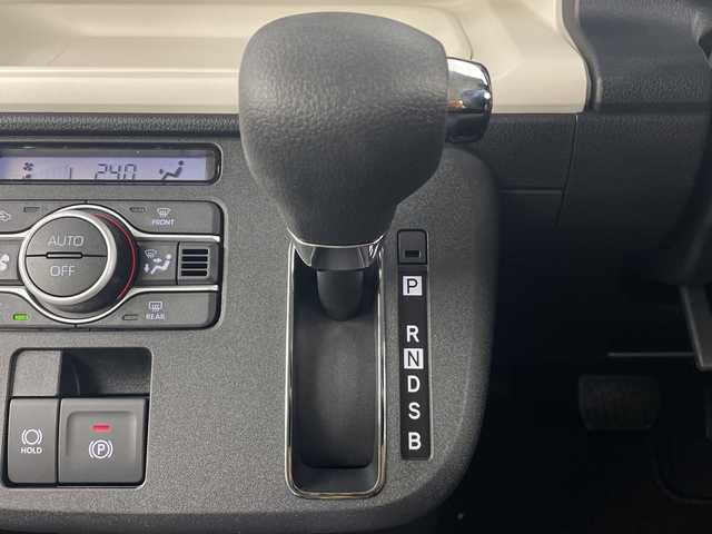 ダイハツ ムーヴ キャンバス ストライプス G ターボ 埼玉県 2025(令7)年 0.1千km シャイニングホワイトパール/サンドベージュメタリック 届出済未使用車　/純正ナビ/（FM/AM/CD/DVD/TV/USB）/バックカメラ/両側電動スライドドア/前席シートヒーター/レーダークルーズコントロール/レーンキープアシスト/パーキングセンサー/アイドリングストップ/衝突軽減ブレーキ/ステアリングスイッチ/ＬＥＤヘッドライト/フォグランプ/　　　　