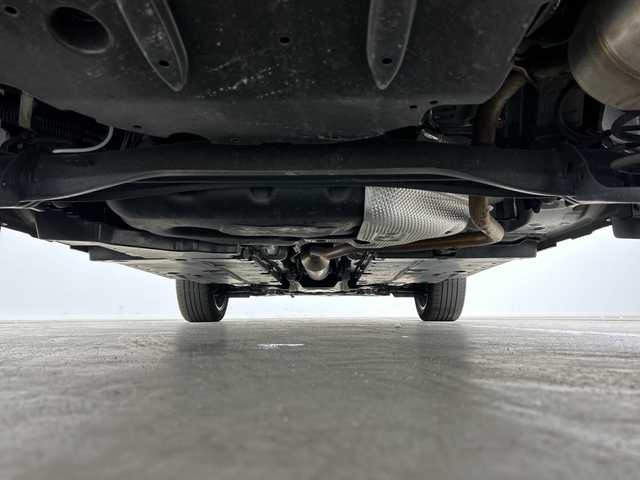 トヨタ ヤリスクロス ハイブリッド Z 三重県 2022(令4)年 3.3万km ブラックマイカ /禁煙車//純正ディスプレイオーディオ//パノラミックビューモニター//オートAC//電子サイドブレーキ//ブレーキオートホールド//DN席シートヒーター//D席パワーシート//ハーフレザーシート//革巻きステアリング//ステアリングスイッチ//トヨタセーフティセンス//レーダークルーズコントロール//衝突軽減ブレーキ//レーントレーシングアシスト//ロードサインアシスト//ブラインドスポットモニター//リアクロストラフィックアラート//パーキングサポートブレーキ//オートハイビーム//前後クリアランスソナー//100V充電//オートライト//LED//純正ビルトインETC//サイドカーテンエアバッグ