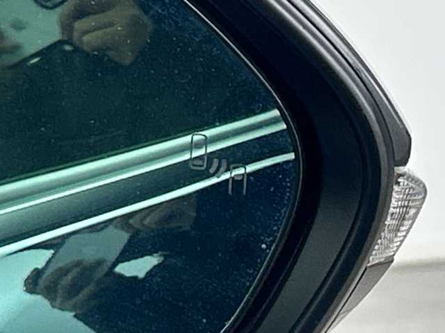 トヨタ ヤリスクロス ハイブリッド Z 三重県 2022(令4)年 3.3万km ブラックマイカ /禁煙車//純正ディスプレイオーディオ//パノラミックビューモニター//オートAC//電子サイドブレーキ//ブレーキオートホールド//DN席シートヒーター//D席パワーシート//ハーフレザーシート//革巻きステアリング//ステアリングスイッチ//トヨタセーフティセンス//レーダークルーズコントロール//衝突軽減ブレーキ//レーントレーシングアシスト//ロードサインアシスト//ブラインドスポットモニター//リアクロストラフィックアラート//パーキングサポートブレーキ//オートハイビーム//前後クリアランスソナー//100V充電//オートライト//LED//純正ビルトインETC//サイドカーテンエアバッグ