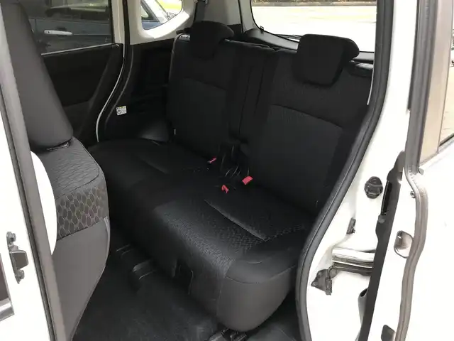 スズキ ソリオ バンディット HV MV Dカメラ ブレーキS 栃木県 2018(平30)年 9.4万km ピュアホワイトP 株)IDOMが運営する【じしゃロン小山店】の自社ローン専用車両になります。こちらは現金またはオートローンご利用時の価格です。自社ローンご希望の方は別途その旨お申付け下さい//禁煙車/社外フルセグナビ/（CD/DVD/BD/AM/FMラジオ）/(Bluetooth)/スマートキー/プッシュスタート/バックカメラ/クルーズコントロール/ＥＴＣ/両側パワースライドドア/レーンキープアシスト/シートヒーター/アイドリングストップ/ステアリングリモコン/ステアリングリモコン/電動格納ドアミラー/パワーウインドウ/防眩ミラー/オートライト