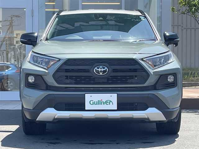 トヨタ ＲＡＶ４ アドベンチャー 道央・札幌 2019(令1)年 3.8万km アッシュグレーメタリック/シアンメタリック ・４WD/・衝突軽減ブレーキ/・純正SDナビ/　CD＆DVD＆BT＆TV/・バックカメラ/・コーナーセンサー/・レーンキープアシスト/・レーダークルーズコントロール/・パワーシート/・レザーシート/・前後ドライブレコーダー/・プッシュスタート/・スマートキー/・オートエアコン/・オートライト/・オートリトラミラー/・オートハイビーム/・ビルトインETC/・MT付きAT/・ステアリングスイッチ/・純正フロアマット/・ウィンカーミラー/・フォグライト