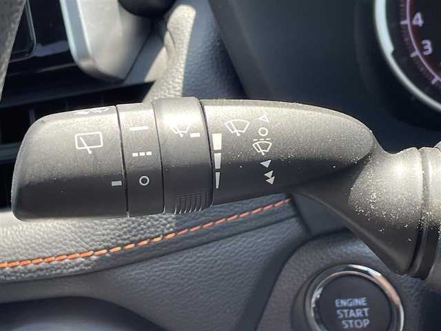 トヨタ ＲＡＶ４ アドベンチャー 道央・札幌 2019(令1)年 3.8万km アッシュグレーメタリック/シアンメタリック ・４WD/・衝突軽減ブレーキ/・純正SDナビ/　CD＆DVD＆BT＆TV/・バックカメラ/・コーナーセンサー/・レーンキープアシスト/・レーダークルーズコントロール/・パワーシート/・レザーシート/・前後ドライブレコーダー/・プッシュスタート/・スマートキー/・オートエアコン/・オートライト/・オートリトラミラー/・オートハイビーム/・ビルトインETC/・MT付きAT/・ステアリングスイッチ/・純正フロアマット/・ウィンカーミラー/・フォグライト