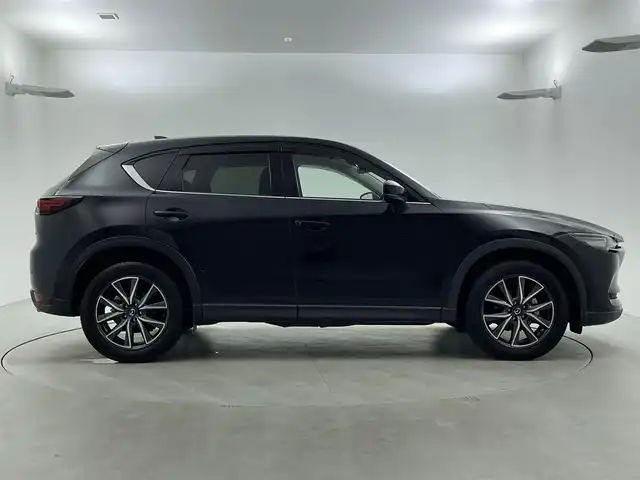 マツダ ＣＸ－５ XD Lパッケージ 福井県 2021(令3)年 1.7万km ジェットブラックマイカ ワンオーナー/ｉＡＣＴＩＶＳＳＥＮＳＥ/レーダークルーズコントロール/マツダコネクトナビ/（BT/USB/FM/AM）/フルセグＴＶ/アラウンドビューカメラ/ステアリングスイッチ/ETC/パドルシフト/パワーシート/シートヒーター/合皮シート/純正フロアマット/純正アルミホイール/ドアバイザー/アイドリングストップ/取扱説明書/保証書