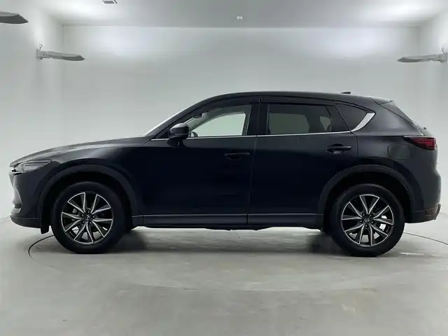 マツダ ＣＸ－５ XD Lパッケージ 福井県 2021(令3)年 1.7万km ジェットブラックマイカ ワンオーナー/ｉＡＣＴＩＶＳＳＥＮＳＥ/レーダークルーズコントロール/マツダコネクトナビ/（BT/USB/FM/AM）/フルセグＴＶ/アラウンドビューカメラ/ステアリングスイッチ/ETC/パドルシフト/パワーシート/シートヒーター/合皮シート/純正フロアマット/純正アルミホイール/ドアバイザー/アイドリングストップ/取扱説明書/保証書