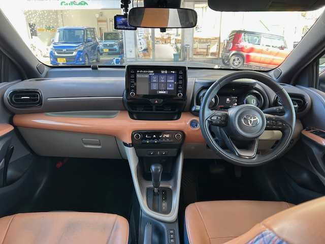 トヨタ ヤリス ハイブリッド Z 宮城県 2020(令2)年 11.4万km センシュアルレッドマイカ ワンオーナー/4WD/純正メモリナビ/AM/FM/USB/BT/Miracast/フルセグTV/全方位バックカメラ/ステアリングスイッチ/前席シートヒーター/ブラインドスポットモニター/コーナーセンサー/追従型クルーズコントロール/レーンキープアシスト/横滑り防止装置/衝突被害軽減システム/盗難防止システム/スチール夏タイヤ15インチ/純正フロアマット/ETC2.0/前後ドライブレコーダー/ウィンカードアミラー/電動格納ミラー/プッシュスタート/保証書・記録簿・取扱説明書