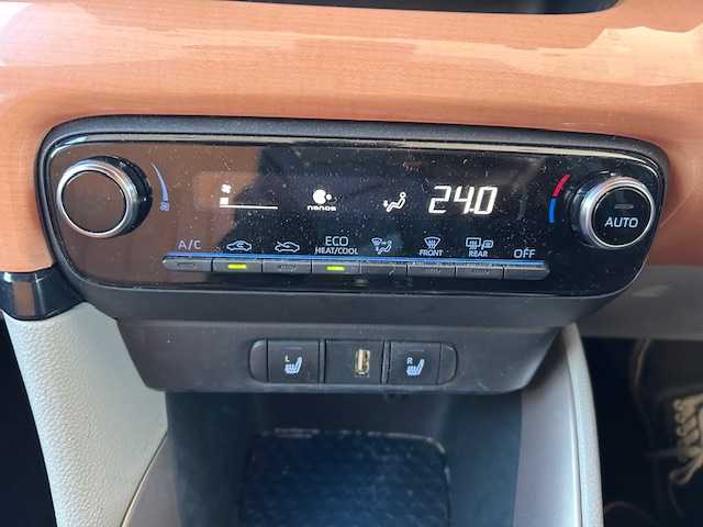 トヨタ ヤリス ハイブリッド Z 宮城県 2020(令2)年 11.4万km センシュアルレッドマイカ ワンオーナー/4WD/純正メモリナビ/AM/FM/USB/BT/Miracast/フルセグTV/全方位バックカメラ/ステアリングスイッチ/前席シートヒーター/ブラインドスポットモニター/コーナーセンサー/追従型クルーズコントロール/レーンキープアシスト/横滑り防止装置/衝突被害軽減システム/盗難防止システム/スチール夏タイヤ15インチ/純正フロアマット/ETC2.0/前後ドライブレコーダー/ウィンカードアミラー/電動格納ミラー/プッシュスタート/保証書・記録簿・取扱説明書