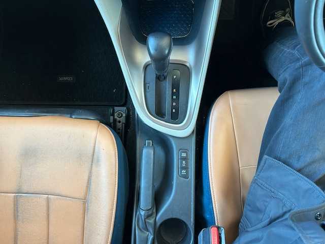 トヨタ ヤリス ハイブリッド Z 宮城県 2020(令2)年 11.4万km センシュアルレッドマイカ ワンオーナー/4WD/純正メモリナビ/AM/FM/USB/BT/Miracast/フルセグTV/全方位バックカメラ/ステアリングスイッチ/前席シートヒーター/ブラインドスポットモニター/コーナーセンサー/追従型クルーズコントロール/レーンキープアシスト/横滑り防止装置/衝突被害軽減システム/盗難防止システム/スチール夏タイヤ15インチ/純正フロアマット/ETC2.0/前後ドライブレコーダー/ウィンカードアミラー/電動格納ミラー/プッシュスタート/保証書・記録簿・取扱説明書