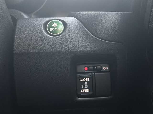 ホンダ Ｎ ＢＯＸ カスタム G Aパッケージ 京都府 2014(平26)年 11.9万km プレミアムホワイトパール 〇スマートキー/〇バックカメラ/〇ETC/〇純正ナビ/〇純正フロアマット/〇チップアップシート/〇Bluetooth