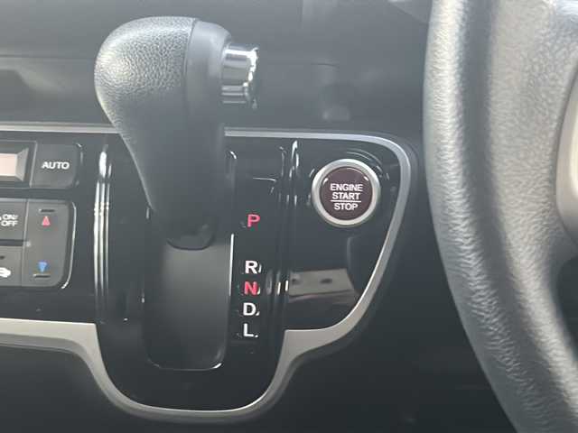 ホンダ Ｎ ＢＯＸ カスタム G Aパッケージ 京都府 2014(平26)年 11.9万km プレミアムホワイトパール 〇スマートキー/〇バックカメラ/〇ETC/〇純正ナビ/〇純正フロアマット/〇チップアップシート/〇Bluetooth