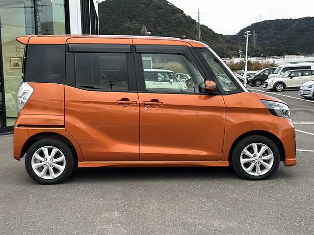 日産 デイズ ルークス ハイウェイスター Xターボ 鹿児島県 2019(令1)年 6.7万km プレミアムサンシャインオレンジ 純正7インチSDナビ/(フルセグテレビ/CD/DVD/AUX)/アラウンドビューモニター/バックカメラ/片側パワースライドドア　/プリクラッシュセーフティ/横滑り防止装置/レーンキープアシスト/アイドリングストップ　　　　　　　　　　/コーナーセンサー/ドライブレコーダー/プッシュスタート/電格ミラー/後席ロールサンシェード/LEDヘッドライト/純正14インチアルミホイール/純正フロアマット