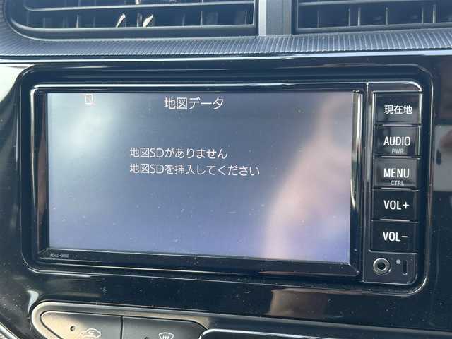 トヨタ アクア S 島根県 2018(平30)年 0.5万km ホワイトパールクリスタルシャイン 純正ナビ/ワンセグTV/CD/SD/Bluetooth　/バックカメラ　/助手席回転リフトシート/リア車椅子固定装置　/ビルトインETC/オートライト/ハイビーム　/衝突軽減ブレーキ　/レーンアシスト　/前後コーナーセンサー　/スマートキー　/プッシュスタート/LEDヘッドライト/純正フロアマット　/ドアバイザー