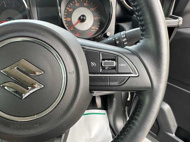 スズキ ジムニー XC 大阪府 2020(令2)年 1.1万km ミディアムグレー ナビ　/フルセグ　/Ｂｌｕｅｔｏｏｔｈ　/レザー調シートカバー　/ｉｎｎｏキャリア　/前後ドライブレコーダー　/クルーズコントロール　/シートヒーター　/ＬＥＤヘッドライト　/ＥＴＣ　/フロアーマット　/サイドバイザー