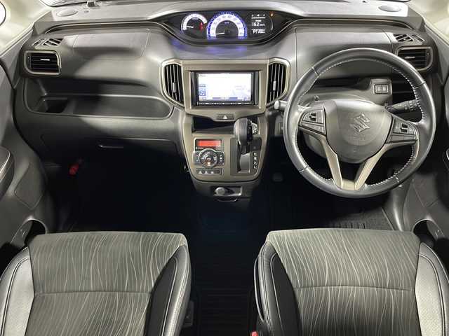 スズキ ソリオ バンディット HV MV Dカメラ ブレーキS 沖縄県 2017(平29)年 2.8万km ミネラルグレーM 禁煙車/県外仕入/両側パワースライドドア/衝突軽減ブレーキ/ナビ/テレビ/Bluetooth/クルーズコントロール/ＥＴＣ/レーンキープアシスト/ＬＥＤヘッドライト/フォグランプ/革巻きステアリング/純正１５インチアルミホイール/純正ドアバイザー/電動格納ウィンカーミラー