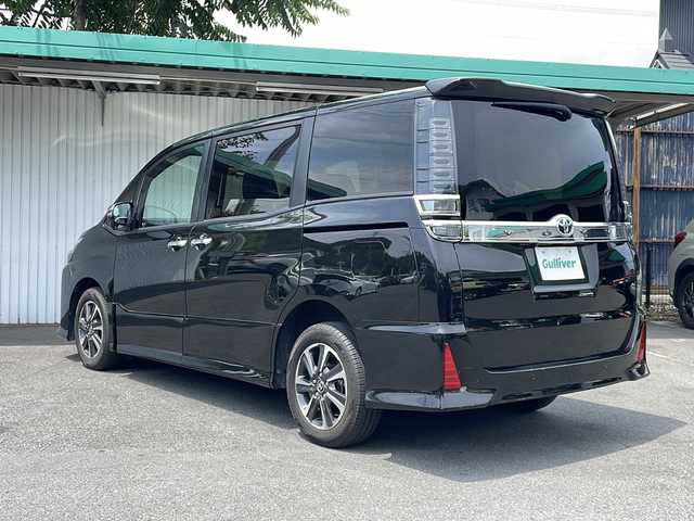 トヨタ ヴォクシー ZS 煌Ⅲ 長野県 2020(令2)年 7.3万km イナズマスパーキングブラックガラスフレーク ４WD/純正メモリナビ/フルセグ/BT/DVD/CD/両側パワースライドドア/ビルトインETC/ワイパーデアイサー/ハーフレザーシート/レーンアシスト /LEDヘッドライト/電動格納ミラー/アイドリングストップ/保証書
