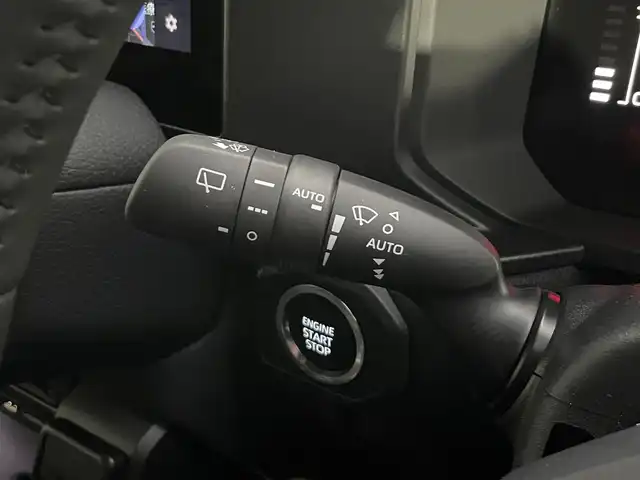 トヨタ ランドクルーザー ２５０ VX 静岡県 2024(令6)年 0.1万km ブラック 1オーナー/トヨタセーフティセンス/純正12.3型メーカーナビ/・フルセグTV/BTオーディオ/USB/Apple Car Play/全方位カメラ/ビルトインETC/サンルーフ/デジタルルームミラー/本革シート/シートヒーターD/N/シートクーラーD/N/パワーシート/BSM/ハンドルヒーター/電動リアゲート/ルーフレール/LEDヘッドランプ/・フォグランプ/純正フロアマット/ドアバイザー/スマートキー/スペアキー/保証書/取扱説明書/純正18アルミホイール