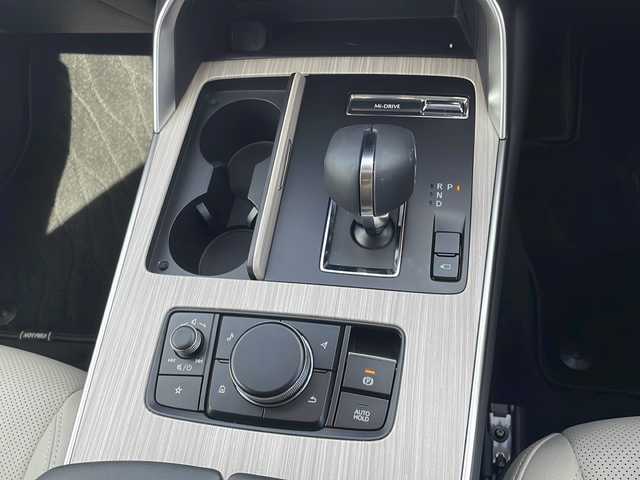 マツダ ＣＸ－６０ XD Lパッケージ 山口県 2023(令5)年 2.2万km ロジウムホワイトプレミアムメタリック マツダコネクト/・AM/FMラジオ/・Bluetooth/・スマートフォン連携【Apple CarPlay/Android Auto】/・フルセグテレビ/・HDMI/アラウンドビューモニター/マツダ・ハーモニック・アコースティックス/ETC/ドライブレコーダー/LEDヘッドランプ/オートライト/オートマチックハイビーム/電動パーキング/オートブレーキホールド/アイドリングストップ/全席シートヒーター/メモリー付パワーシート/100V電源/USB入力端子/電動リアゲート/20インチ純正アルミホイール/社外フロアマット/スマートキー【スペアキー有】/プッシュアップスタート/スマートブレーキサポート/レーンアシスト/追従有クルーズコントロール/横滑り防止装置/盗難防止装置/取扱説明書/保証書/記録簿/ワンオーナー
