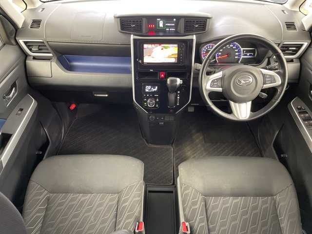 ダイハツ トール カスタムG 道央・札幌 2017(平29)年 5.7万km パールホワイトⅢ 登録時走行距離56785km/　4　W　D　/寒冷地仕様/純正SDナビ(CD/DVD/SD)/フルセグテレビ/アイドリングストップ/クルーズコントロール（追従走行なし）/ドアバイザー/プッシュスタート/両側パワースライドドア/ドライブレコーダー（前後）/横滑り防止装置/盗難防止装置/フォグランプ/フロントデアイサースイッチ/ステアリングスイッチ/革巻きステアリング/電動格納ミラー