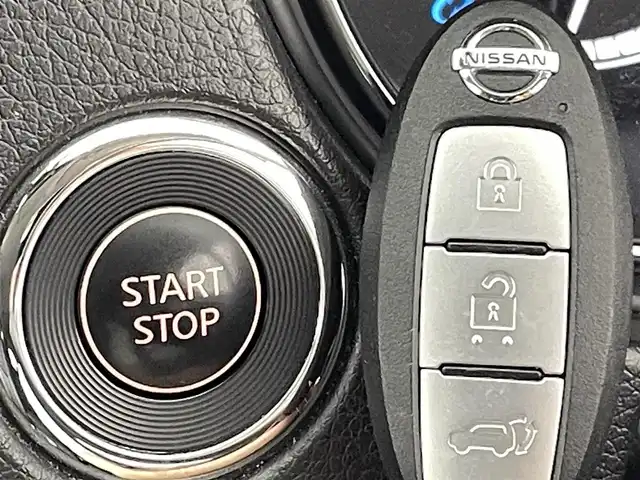 日産 エクストレイル ハイブリッド 20Xi エクストリーマーX 熊本県 2020(令2)年 6.1万km ダイヤモンドブラック ワンオーナー　/純正ナビMM519D-L（ＣＤ・ＤＶＤ・フルセグ・ＢＴ・ＳＤ・ＡＵＸ）/全周囲カメラ　/純正前方ドライブレコーダー（DJ4ーD）　/ビルトインＥＴＣ　/レーダークルーズコントロール　/プロパイロット/衝突軽減ブレーキ/先行車発進お知らせ機能/横滑り防止/ダウンヒルアシスト/全席シートヒーター/パワーバックドア　/デジタルインナーミラー/前後クリアランスソナー/ルーフレール/純正フロアマット/純正１８インチAW/オートライト/LEDヘッドライト/フォグランプ/スマートキー/プッシュスタート/スペアキー1本/保証書