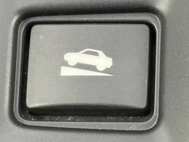 スバル ＷＲＸ Ｓ４ 2．0GT‐S アイサイト 福岡県 2014(平26)年 9.6万km クリスタルホワイトP 社外ナビ／フルセグＴＶ／ＢＴ　/ＥＴＣ　/バックカメラ　/レーダークルーズコントロール　/衝突被害軽減システム　/レーンキープ　/ダウンヒルアシスト　/横滑り防止　/パドルシフト/シートヒーター　/パワーシート　/純正１８インチＡＷ/純正フロアマット