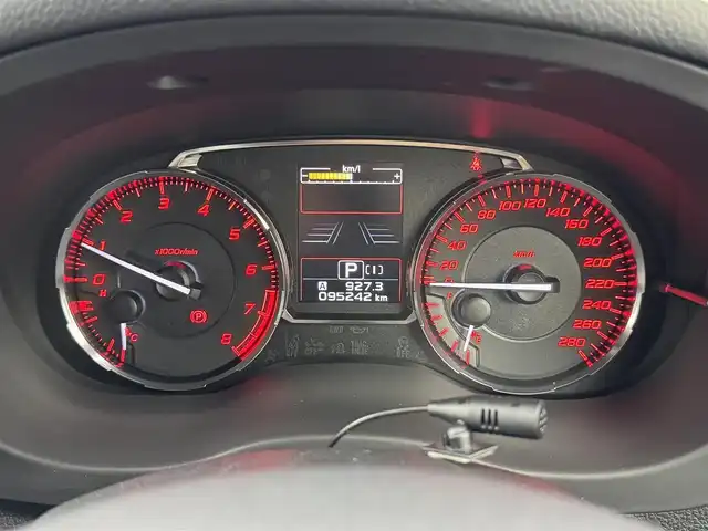 スバル ＷＲＸ Ｓ４ 2．0GT‐S アイサイト 福岡県 2014(平26)年 9.6万km クリスタルホワイトP 社外ナビ／フルセグＴＶ／ＢＴ　/ＥＴＣ　/バックカメラ　/レーダークルーズコントロール　/衝突被害軽減システム　/レーンキープ　/ダウンヒルアシスト　/横滑り防止　/パドルシフト/シートヒーター　/パワーシート　/純正１８インチＡＷ/純正フロアマット