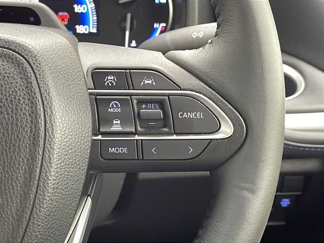 トヨタ ヴォクシー ハイブリッド S－Z 千葉県 2022(令4)年 5.2万km グリッターブラックガラスフレーク パノラミックビューモニター/ブラインドスポットモニター/10.5インチディスプレイナビ/BT/TV/後席14インチフリップダウンモニター/Miracast/HDMI/ステアリングスイッチ/両側パワースライド/100V電源/純正17インチAW/アイドリングストップ/クルーうコントロール/純正ビルトインETC2.0