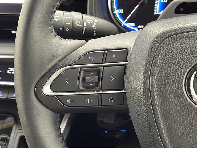 トヨタ ヴォクシー ハイブリッド S－Z 千葉県 2022(令4)年 5.2万km グリッターブラックガラスフレーク パノラミックビューモニター/ブラインドスポットモニター/10.5インチディスプレイナビ/BT/TV/後席14インチフリップダウンモニター/Miracast/HDMI/ステアリングスイッチ/両側パワースライド/100V電源/純正17インチAW/アイドリングストップ/クルーうコントロール/純正ビルトインETC2.0