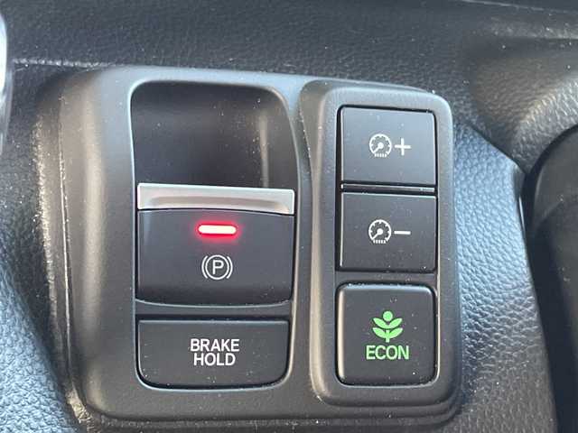 ホンダ Ｎ ＢＯＸ カスタム L 福岡県 2023(令5)年 2.5万km プラチナホワイトパール 9インチカロッツェリアナビ　AVIC-RQ720/【AM/FM/CD/DVD/BT/SD】/バックカメラ/ビルトインETC/リアコーナーセンサー/両側パワースライドドア/前席シートヒーター/レーダークルーズコントロール/アイドリングストップ/LEDヘッドライト/オートライト/衝突軽減ブレーキ/レーンキープアシスト