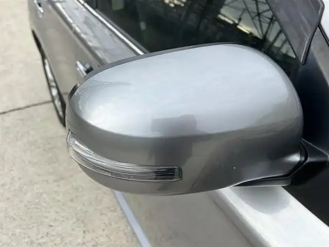 三菱 アウトランダー ＰＨＥＶ G ナビパッケージ 長崎県 2013(平25)年 10万km チタニウムグレーメタリック 純正メモリナビ/（CD/DVD/BT/フルセグ）/バックカメラ/衝突軽減システム/レーンアシスト/レーダークルーズ/ETC/パドルシフト/ハーフレザーシート/ドライブレコーダー/オートライト/ステアリングスイッチ/純正18インチAW/充電ケーブル有り