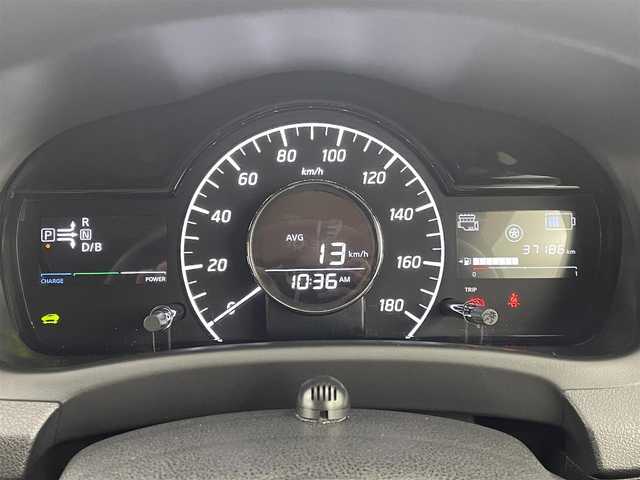 日産 ノート e－パワー X 福岡県 2017(平29)年 3.8万km ダークメタルグレー 純正ナビ（フルセグＴＶ）　/アラウンドビューモニター　/インテリジェントルームミラー　/ＥＴＣ　/前方ドラレコ　/インテリジェントクルコン　/コーナーセンサー　/エマージェンシーブレーキ　/レーンキープ　/ＬＥＤライト
