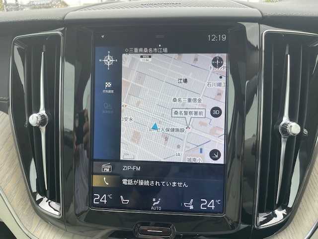 ボルボ ＸＣ６０ T5 AWD インスクリプション 三重県 2019(令1)年 3.1万km 黒 メーカーオプション/・パノラマサンルーフ/4WD/ターボ/車間警告装置/衝突軽減ブレーキ/車線逸脱防止支援システム/クルーズコントロール/クリアランスソナー/純正ナビ/フルセグTV/【CD/Bluetooth/ipod】/全周囲カメラ/ビルトインETC/前後ドライブレコーダー/ヘッドアップディスプレイ/パワーバックドア/レザーシート/D/N席パワーシート/D/N席シートベンチレーション/全席シートヒーター/ステアリングヒーター/オートライト/LEDライト/265/55R19インチ純正AW/エンジンスタートボタン/スマートキー/スペアキー/フロアマット