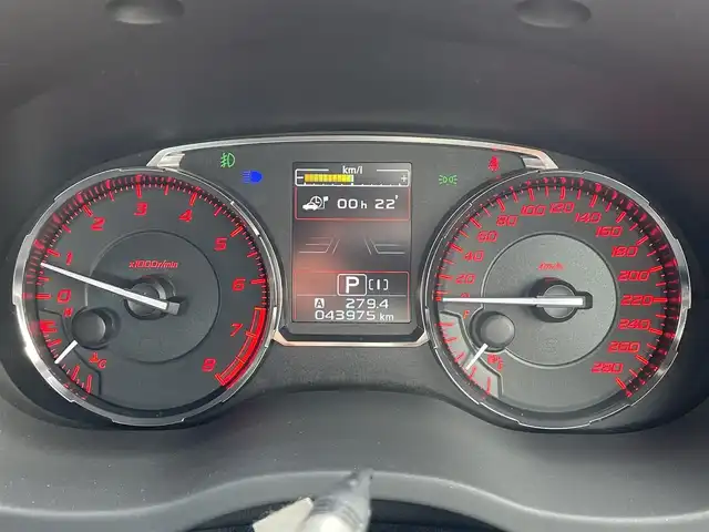 スバル ＷＲＸ Ｓ４ 2．0GT‐S アイサイト 道南・函館 2015(平27)年 4.4万km クリスタルホワイトP ・アイサイト//プリクラッシュブレーキ//BSM//全車速追従機能付クルーズコントロール//アクティブレーンキープ/・アドバンスドセーフティパッケージ//スバルリヤビークルディテクション//サイドビューミニター//ハイビームアシスト//アイサイトアシストモニター/・純正メモリナビ/・フルセグTV/・バックカメラ/・ドライブレコーダー/・ETC/・前席パワーシート/・純正LEDヘッドライト/・LEDフロントフォグランプ/・オートライト/・プラズマクラスター搭載LEDルーフ照明/・スマートキー/・エンジンプッシュスタート