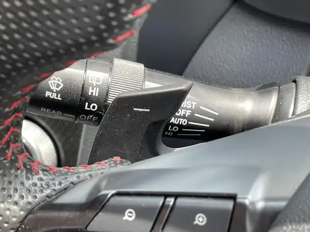 スバル ＷＲＸ Ｓ４ 2．0GT‐S アイサイト 道南・函館 2015(平27)年 4.4万km クリスタルホワイトP ・アイサイト//プリクラッシュブレーキ//BSM//全車速追従機能付クルーズコントロール//アクティブレーンキープ/・アドバンスドセーフティパッケージ//スバルリヤビークルディテクション//サイドビューミニター//ハイビームアシスト//アイサイトアシストモニター/・純正メモリナビ/・フルセグTV/・バックカメラ/・ドライブレコーダー/・ETC/・前席パワーシート/・純正LEDヘッドライト/・LEDフロントフォグランプ/・オートライト/・プラズマクラスター搭載LEDルーフ照明/・スマートキー/・エンジンプッシュスタート