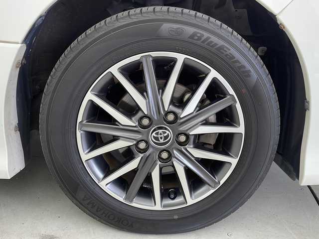 トヨタ ヴォクシー ZS 煌Ⅱ 宮城県 2017(平29)年 4.3万km ホワイトパールクリスタルシャイン 純正フリップダウンモニター/Toyota Safety Sense C/・プリクラッシュセーフティ	/・レーンディパーチャーアラート	/・オートマチックハイビーム	/バックカメラ/純正9型ナビ/・SD.CD.DVD.SD/フルセグTV/両側パワースライドドア/ステアリングスイッチ/革巻ステアリング/LEDヘッドライト/LEDフォグランプ/横滑り防止装置/アイドリングストップ/プッシュスタート/スマートキー/純正16inAW/純正フロアマット/ロールサンシェード/////////