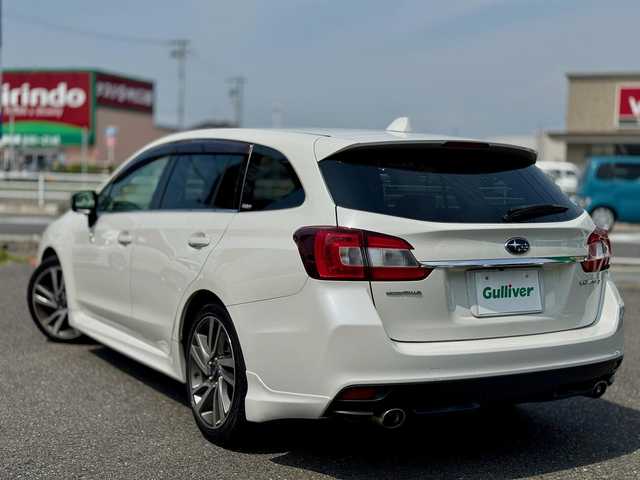 スバル レヴォーグ 1．6GT－S アイサイト 滋賀県 2014(平26)年 10.6万km クリスタルホワイトP 純正フルセグナビ/　フルセグ  Bluetooth CD DVD/バックカメラ/EyeSight Ver3/プリクラッシュブレーキ/全車速追従機能付クルーズコントロール/アクティブレーンキープ/AT誤発進抑制制御/AT後発進抑制制御/車線逸脱警報/ふらつき警報/先行車発進お知らせ/定速クルーズコントロール/パドルシフト/ETC/レザーシート（黒）/純正フロアマット/純正18インチアルミ/スマートキー×2/プッシュスタート/