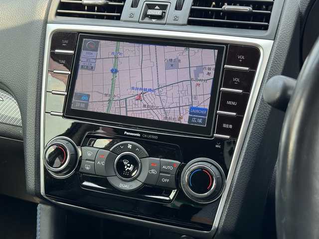 スバル レヴォーグ 1．6GT－S アイサイト 滋賀県 2014(平26)年 10.6万km クリスタルホワイトP 純正フルセグナビ/　フルセグ  Bluetooth CD DVD/バックカメラ/EyeSight Ver3/プリクラッシュブレーキ/全車速追従機能付クルーズコントロール/アクティブレーンキープ/AT誤発進抑制制御/AT後発進抑制制御/車線逸脱警報/ふらつき警報/先行車発進お知らせ/定速クルーズコントロール/パドルシフト/ETC/レザーシート（黒）/純正フロアマット/純正18インチアルミ/スマートキー×2/プッシュスタート/