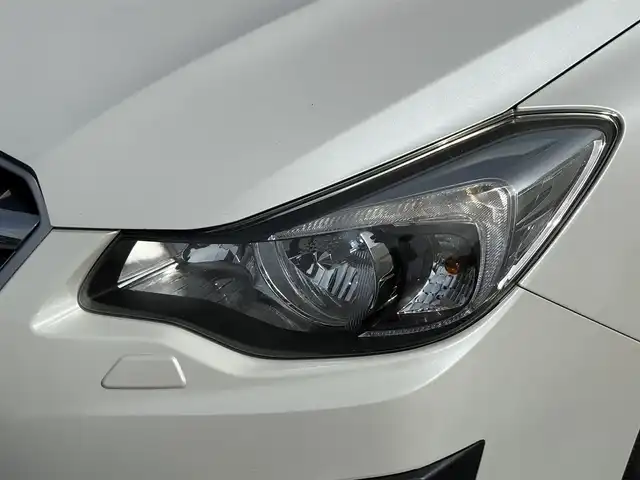 スバル インプレッサ スポーツ 2．0i 岩手県 2012(平24)年 7.2万km サテンホワイトパール 禁煙車/4WD/クルーズコントロール/純正ナビ/→Bluetooth/CD/DVD/FM/AM/バックカメラ/横滑り防止装置/オートライト/フォグライト/〇シガーソケット/〇フロアマット/〇電動格納ミラー/〇ウィンカーミラー/パドルシフト/ETC
