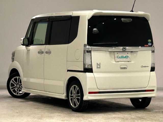 ホンダ Ｎ ＢＯＸ カスタム G SSパッケージ 宮城県 2014(平26)年 8.6万km プレミアムホワイトパール 両側電動スライドドア/CTBA（シティブレーキアクティブシステム）/純正ナビ/バックカメラ/Bluetooth/CD/DVD/フルセグTV/キセノンライト/フォグライト/スマートキー/スペアキー/オートライト/オートエアコン/電動格納ミラー/ドアバイザー