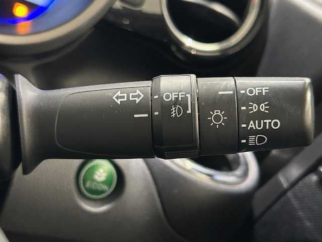 ホンダ Ｎ ＢＯＸ カスタム G SSパッケージ 宮城県 2014(平26)年 8.6万km プレミアムホワイトパール 両側電動スライドドア/CTBA（シティブレーキアクティブシステム）/純正ナビ/バックカメラ/Bluetooth/CD/DVD/フルセグTV/キセノンライト/フォグライト/スマートキー/スペアキー/オートライト/オートエアコン/電動格納ミラー/ドアバイザー